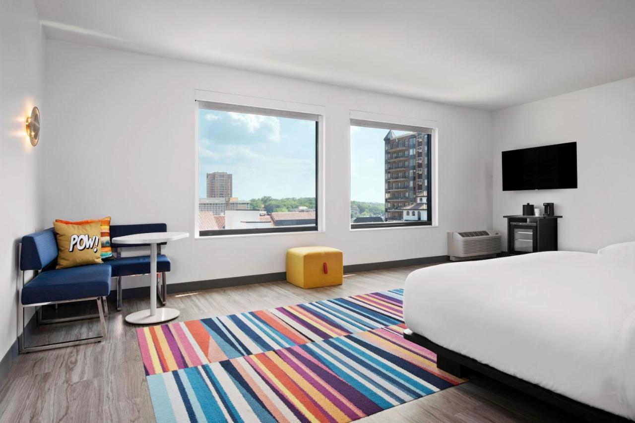 Aloft Kansas City Country Club Plaza ภายนอก รูปภาพ