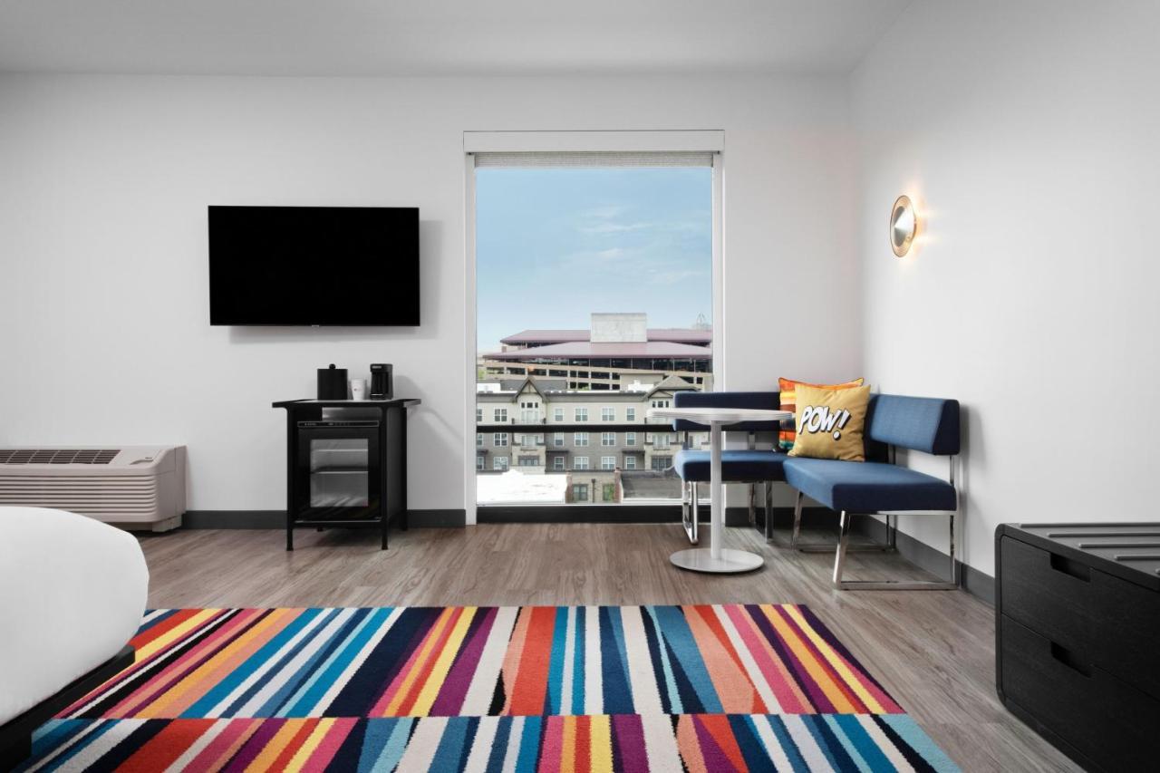 Aloft Kansas City Country Club Plaza ภายนอก รูปภาพ
