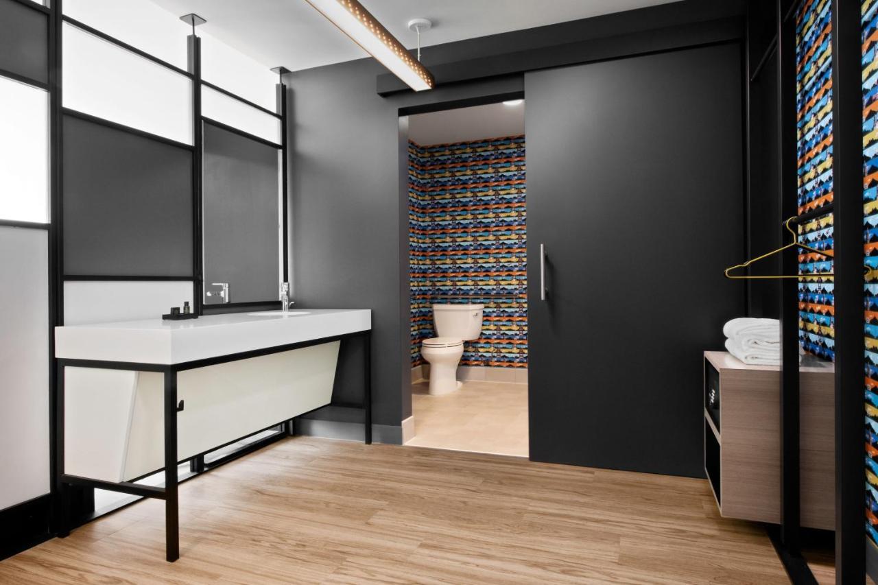 Aloft Kansas City Country Club Plaza ภายนอก รูปภาพ